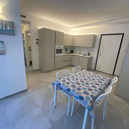 Apartment Luxury Blue Paradise *